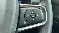 Volvo XC40 2.0 B3P Plus Dark 5dr Auto Petrol Estate